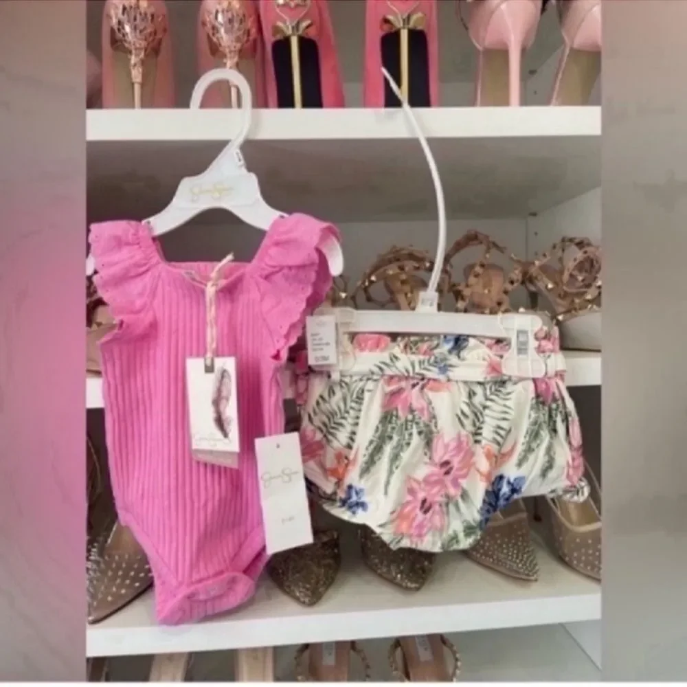 NWT Jessica Simpson Pink Tropical Short Set Size 0/3 M